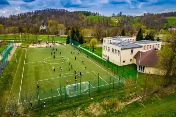 Akademia Małego Sportowca zaprasza na lekcję pokazową w szkole w Barcinku