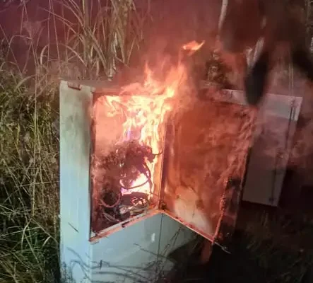 Pożar skrzynki elektrycznej w Karpaczu – interwencja straży pożarnej