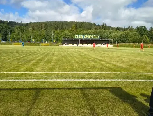 Lechia Piechowice zagra dwa wyjazdowe mecze w niedzielę. Kibice mogą wygrać pizzę