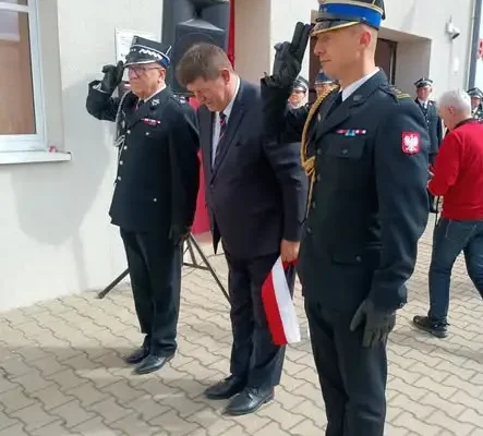 Jeżów Sudecki: OSP świętowała 80-lecie. Strażackie pokolenia razem