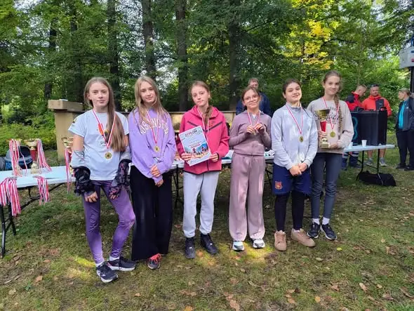 Mistrzostwa Powiatu Karkonoskiego w biegach przełajowych w Mysłakowicach