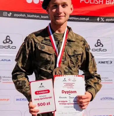 Mistrzostwa Polski w biathlonie na nartorolkach: sukcesy uczniów i absolwentów w Szklarskiej Porębie