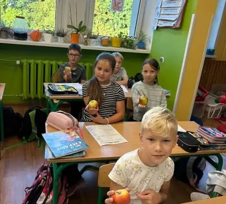 Światowy Dzień Jabłka w szkole – dlaczego warto jeść jabłka?