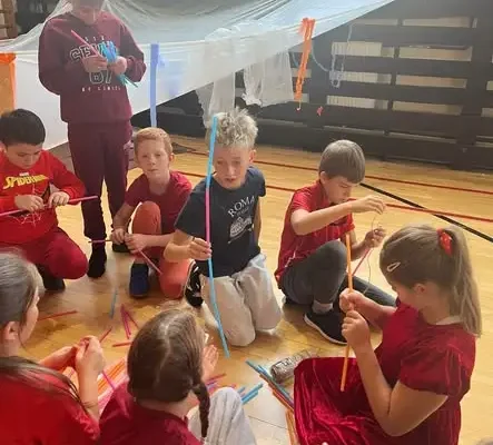 Otrzęsiny klas czwartych w Szkole Podstawowej nr 1 w Kowarach