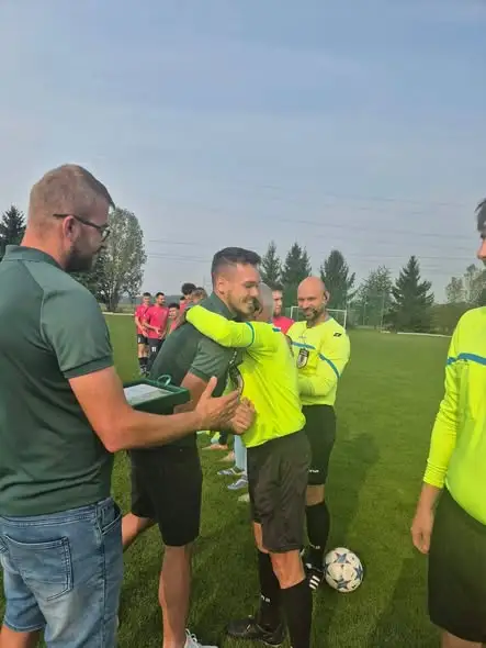 Zenon Licki z 2000 meczów na koncie – jubileusz sędziego z Dolnego Śląska