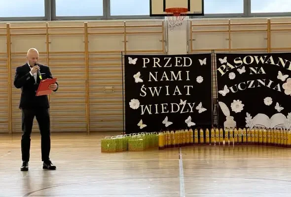 Pasowanie pierwszoklasistów w Karpaczu – wyjątkowy dzień w Szkole Podstawowej im. Ratowników Górskich