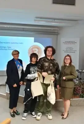 Uczniowie Technikum Leśnego z Jeleniej Góry na podium konkursu filmowego