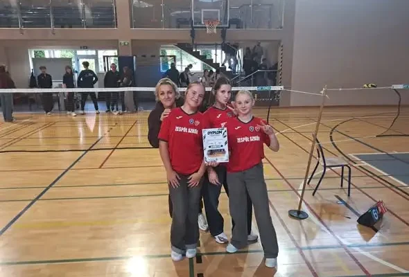 Szklarska Poręba: powiatowe zawody w badmintonie – emocje i sportowa rywalizacja